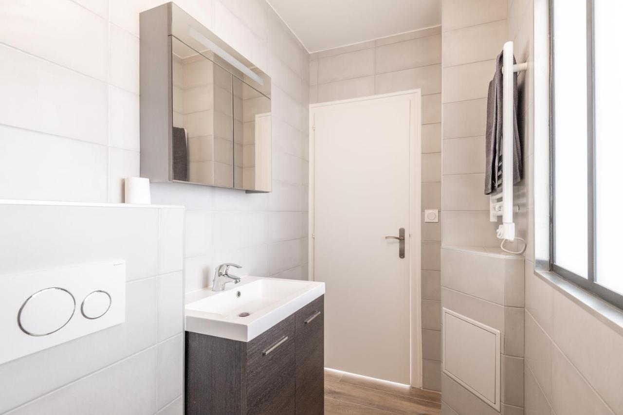 Appartement Lumineux Au Centre Du Village Saint-Felix  Экстерьер фото